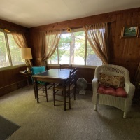 Cabin-4-interior-living-room-05
